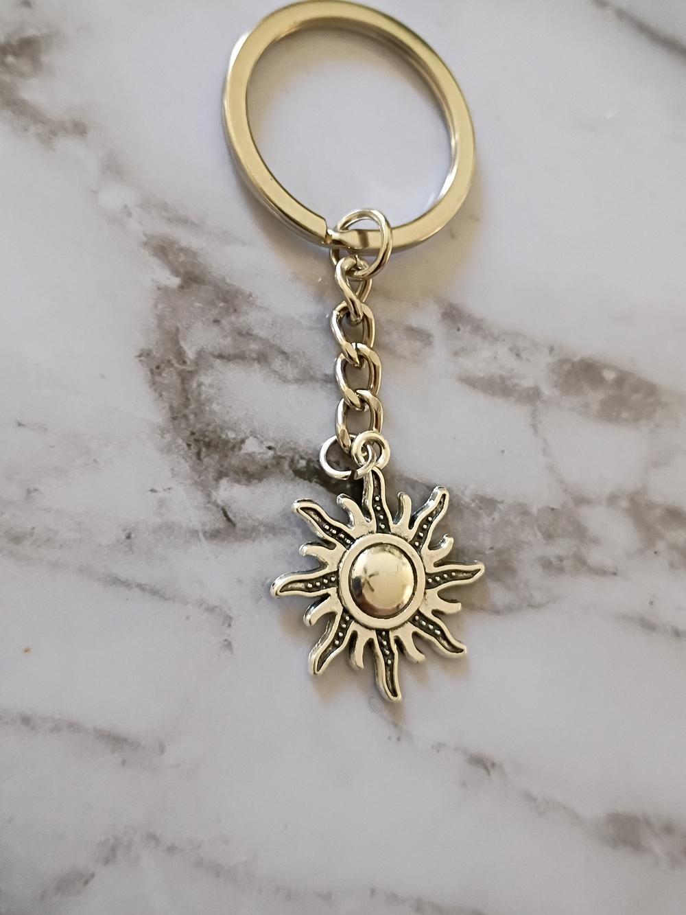 & Other Stories Gold Sunburst Keychain
